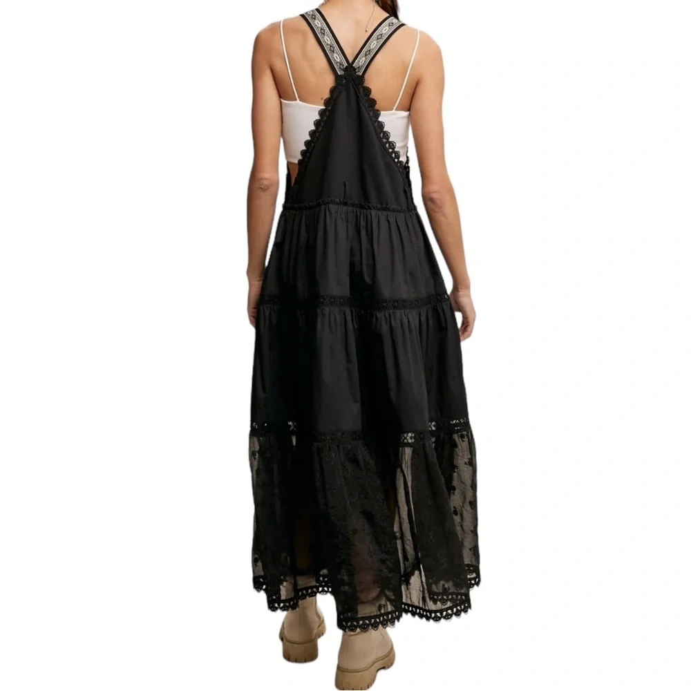 Listicle NWOT Elegant Black Lace Trim Dress 👗 with Adjustable Straps - Picture 5 of 8